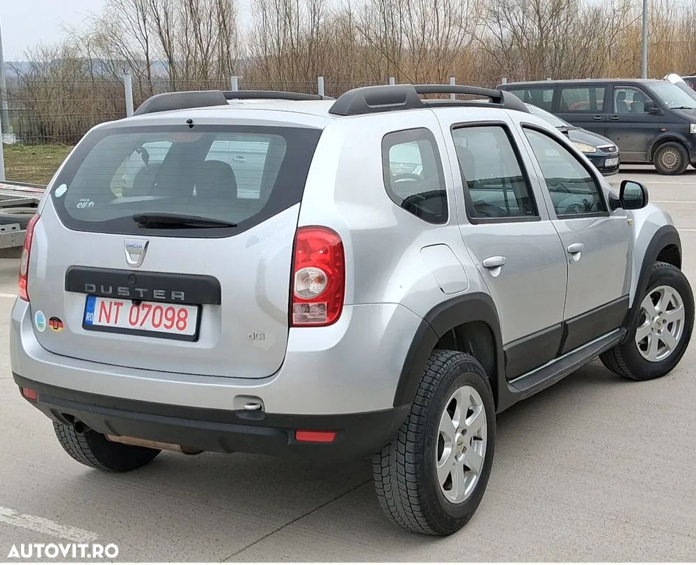 Dacia Duster dCi 110 FAP 4x4 GPS - 4