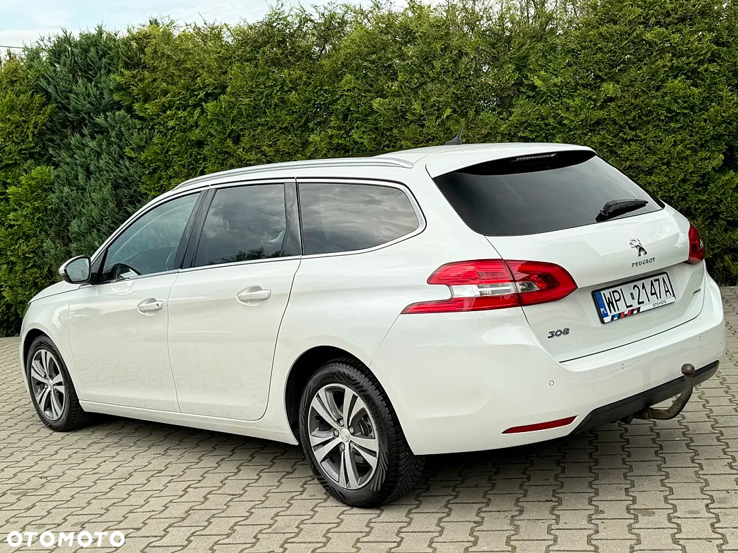Peugeot 308 1.6 BlueHDi Allure S&S - 10