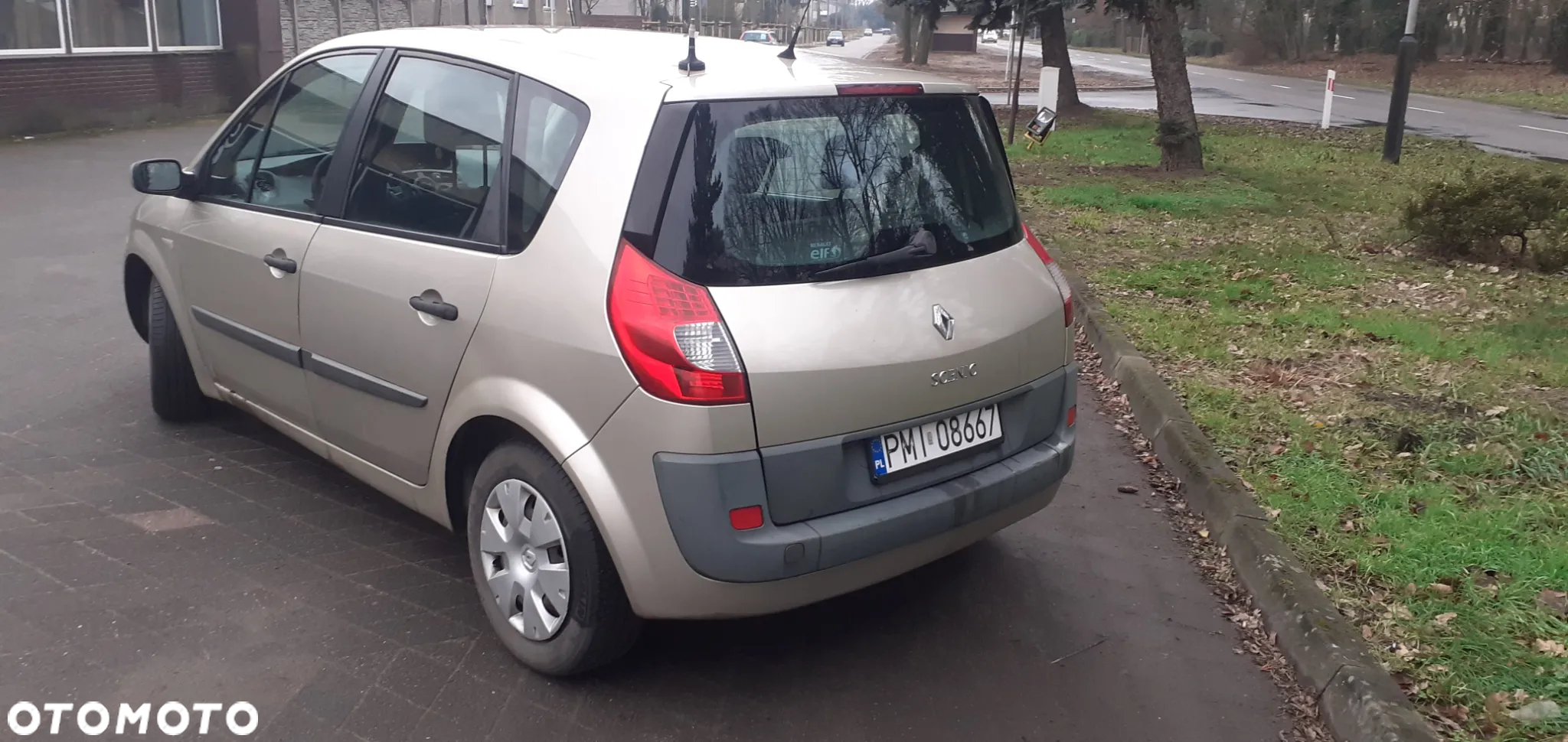 Renault Scenic - 2