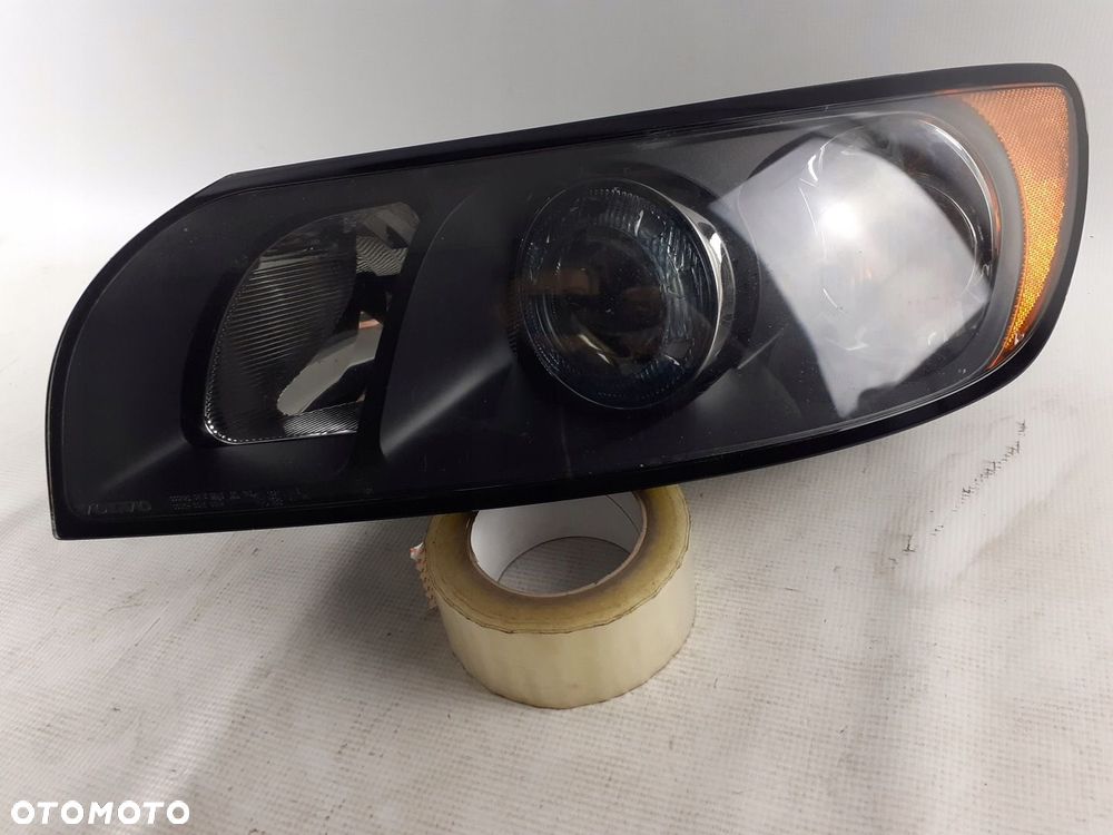 Volvo V50 S40 2004-2007 Lampa Lewa Xenon - 1