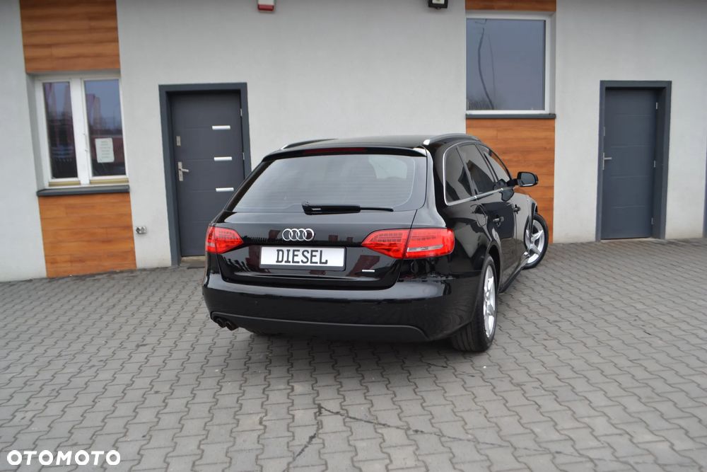 Audi A4 Avant 2.0 TDI DPF quattro - 3