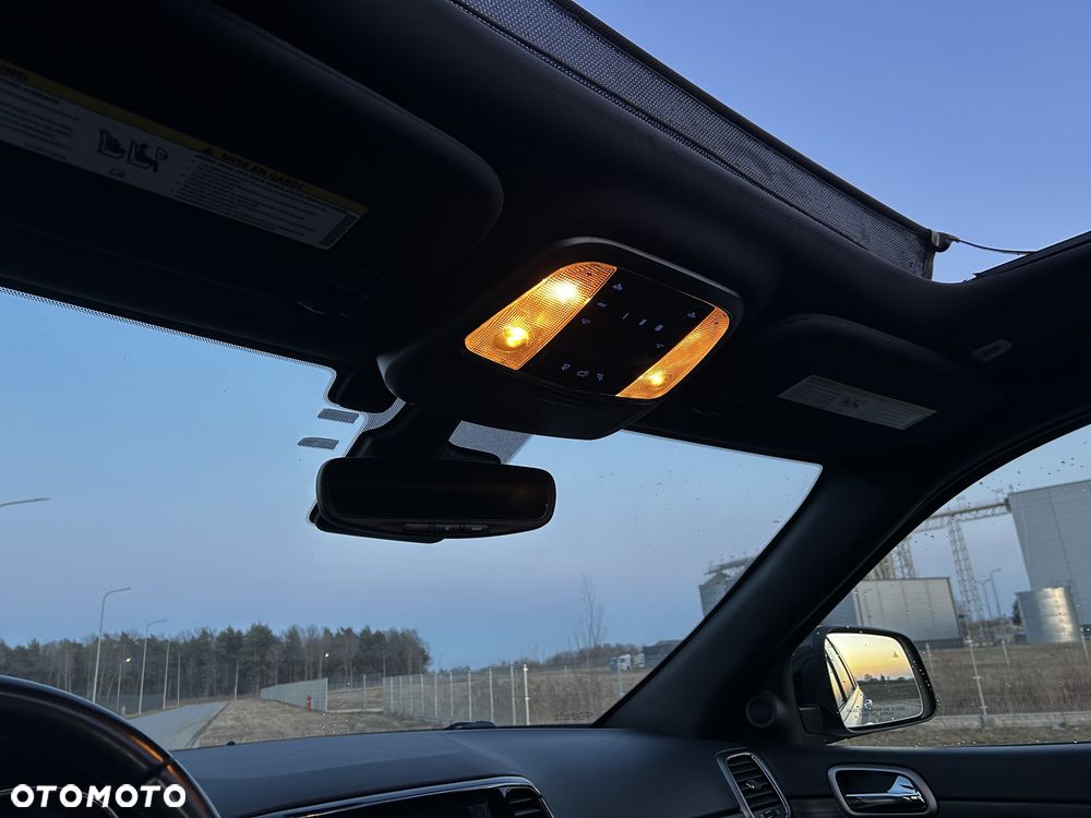 Jeep Grand Cherokee 3.6 V6 Overland Summit - 26