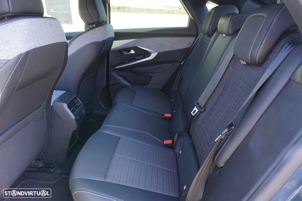 Peugeot 3008 1.2 Hybrid Allure e-DCS6 - 25