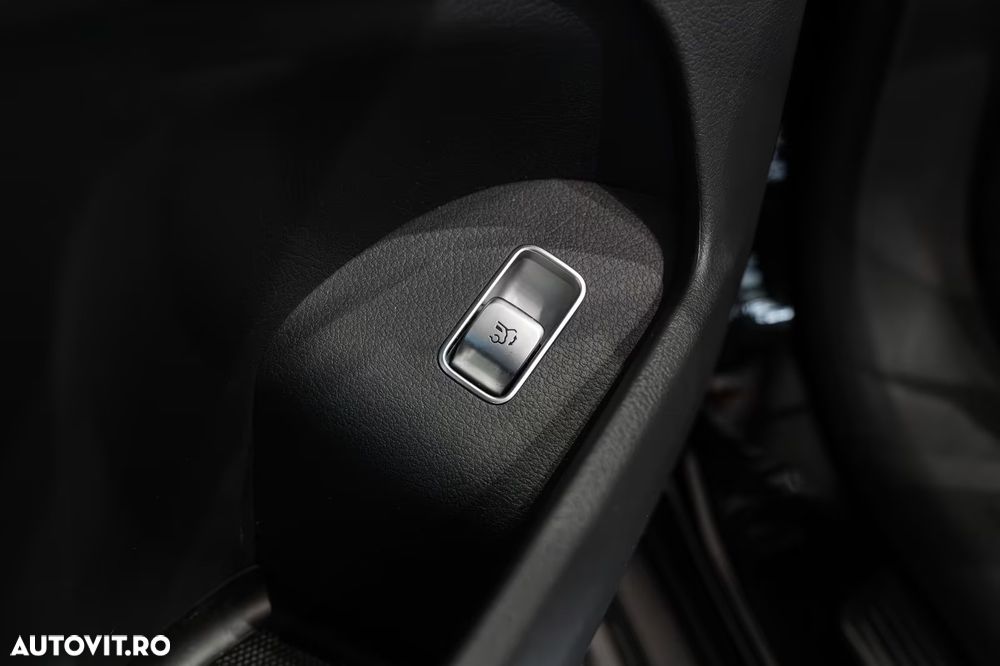 Mercedes-Benz GLE 350 d 4Matic 9G-TRONIC AMG Line - 26