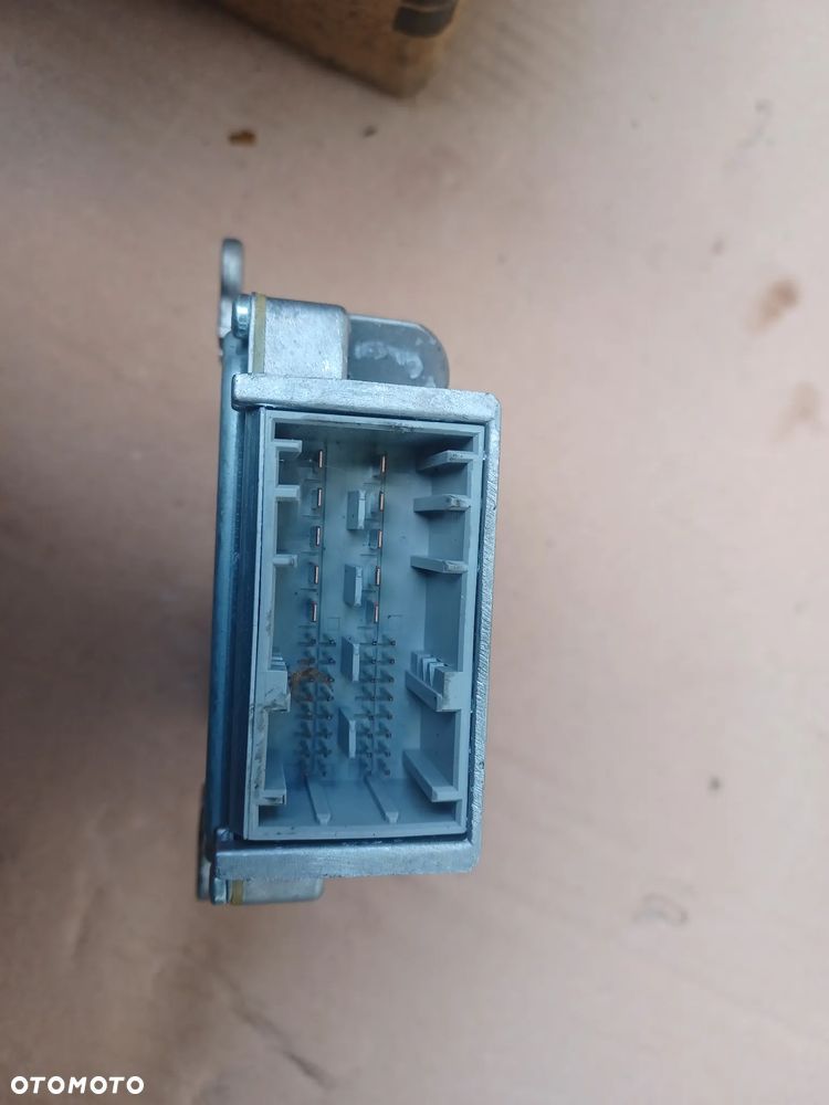 MODUŁ WZMACNIACZ HARMAN BECKER 6820697 - 3