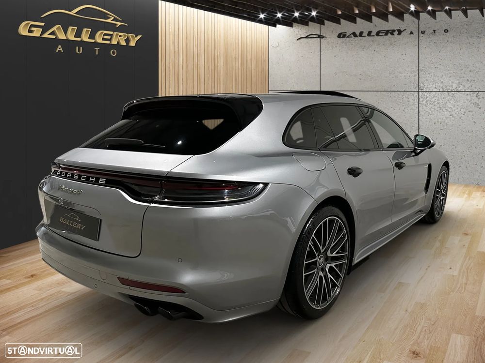 Porsche Panamera Sport Turismo 4 E-Hybrid Platinum Edition - 3