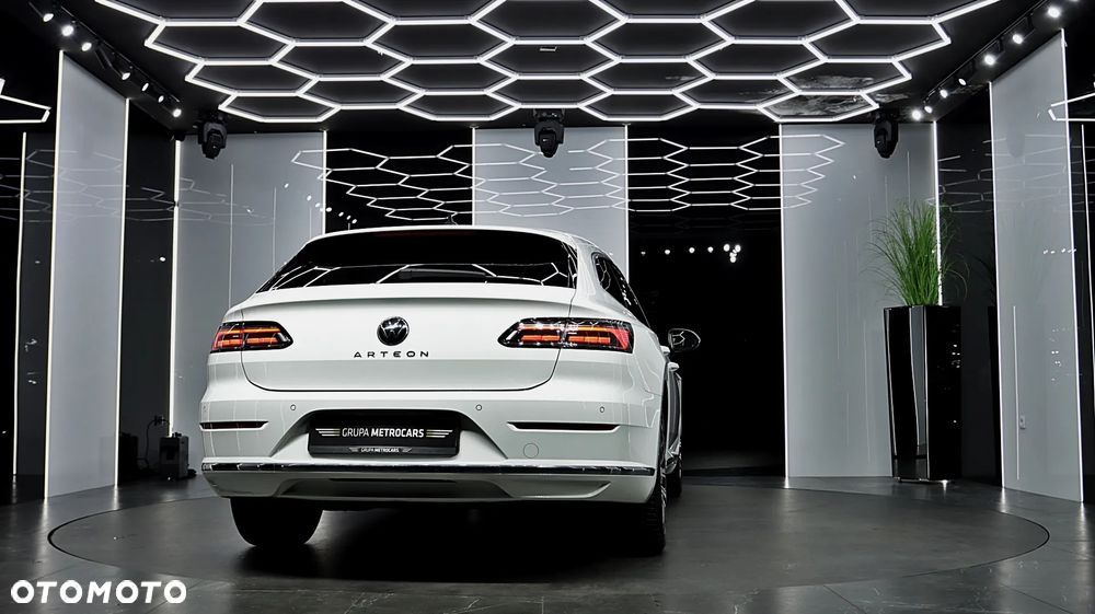 Volkswagen Arteon 2.0 TDI SCR Elegance DSG - 9