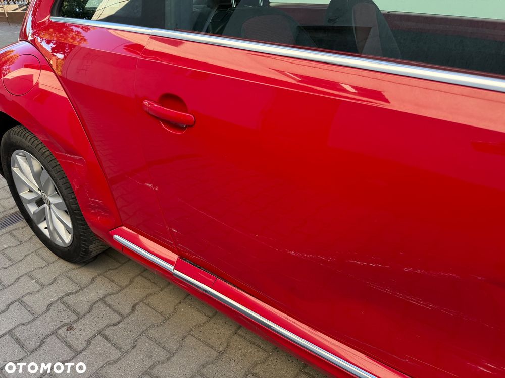 Volkswagen New Beetle - 15