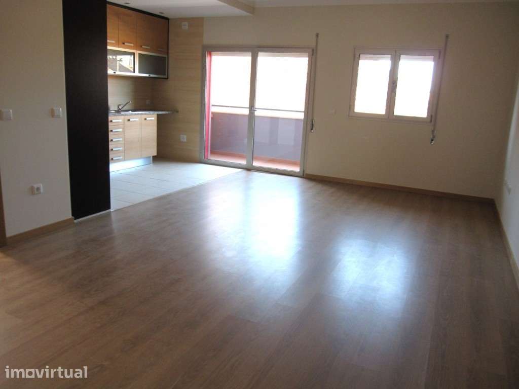 Apartamento T1 - Grande imagem: 2/11