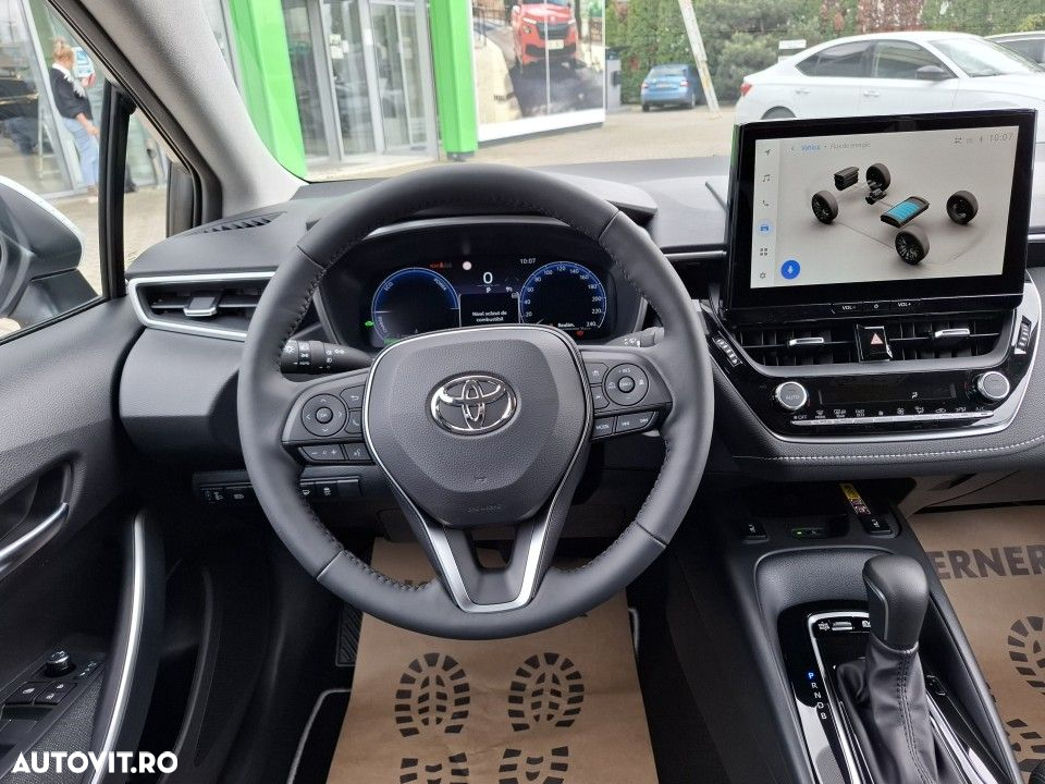 Toyota Corolla - 12
