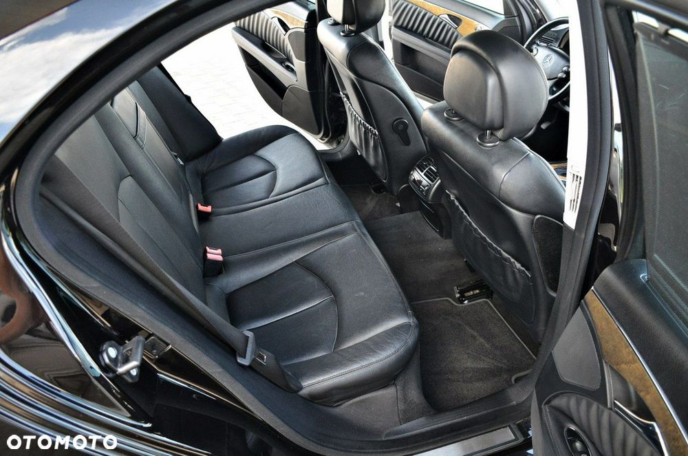 Mercedes-Benz Klasa E - 19