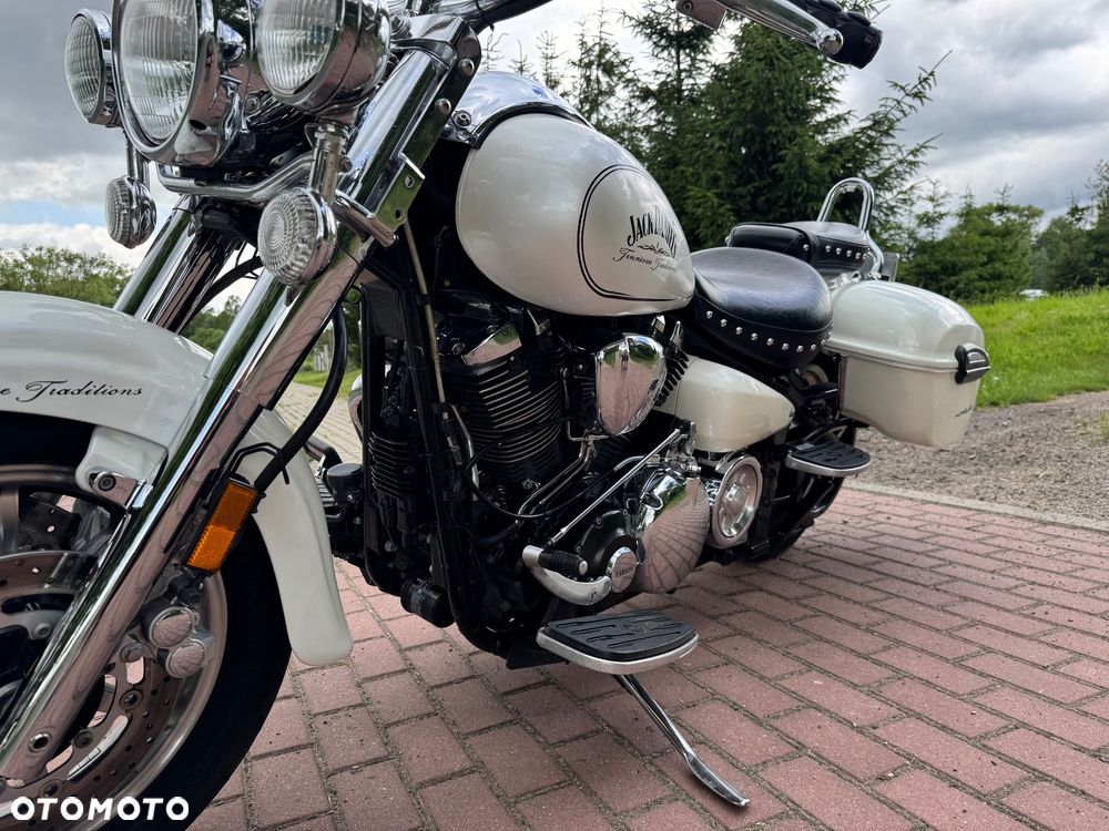 Yamaha Road Star - 10