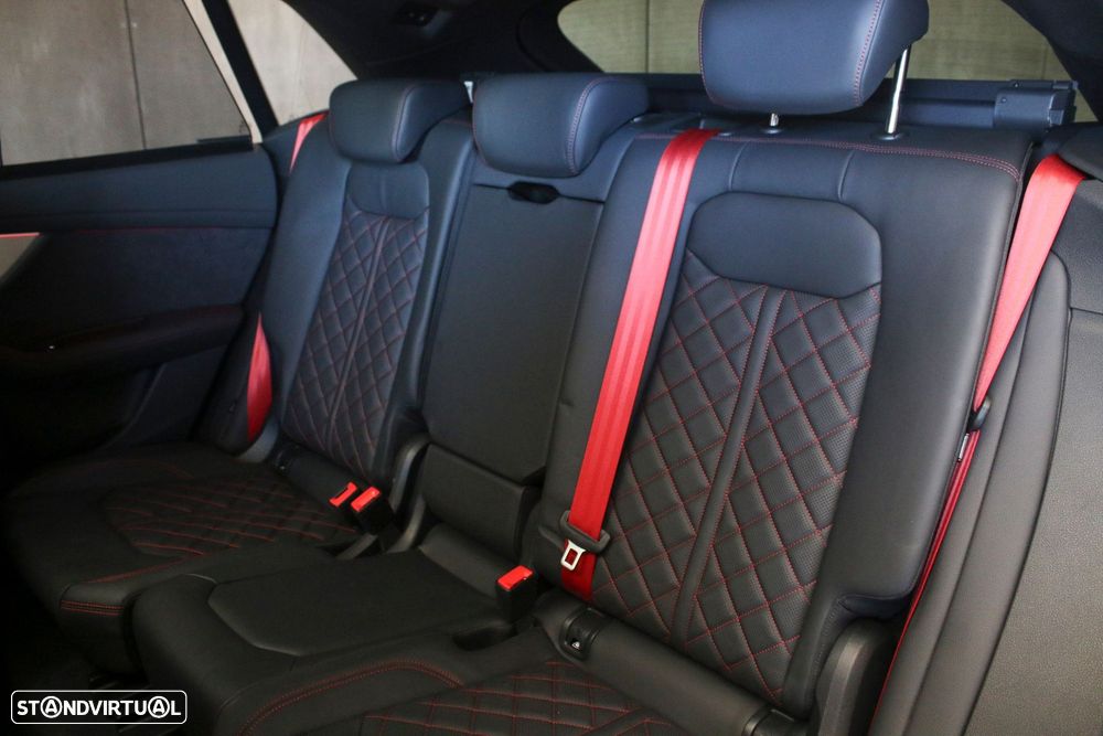 Audi Q8 55 TFSIe quattro Tiptronic - 11