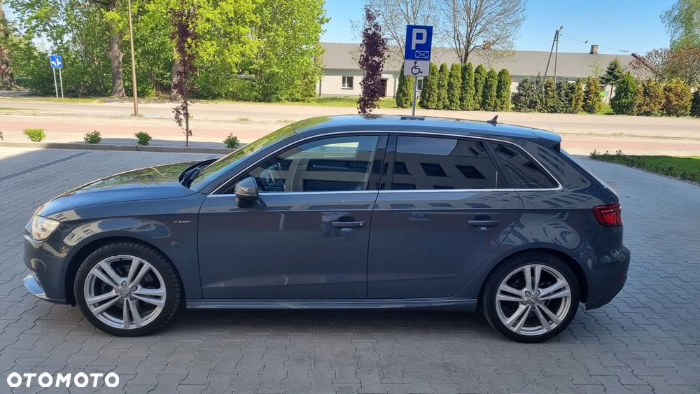 Audi e-tron - 4