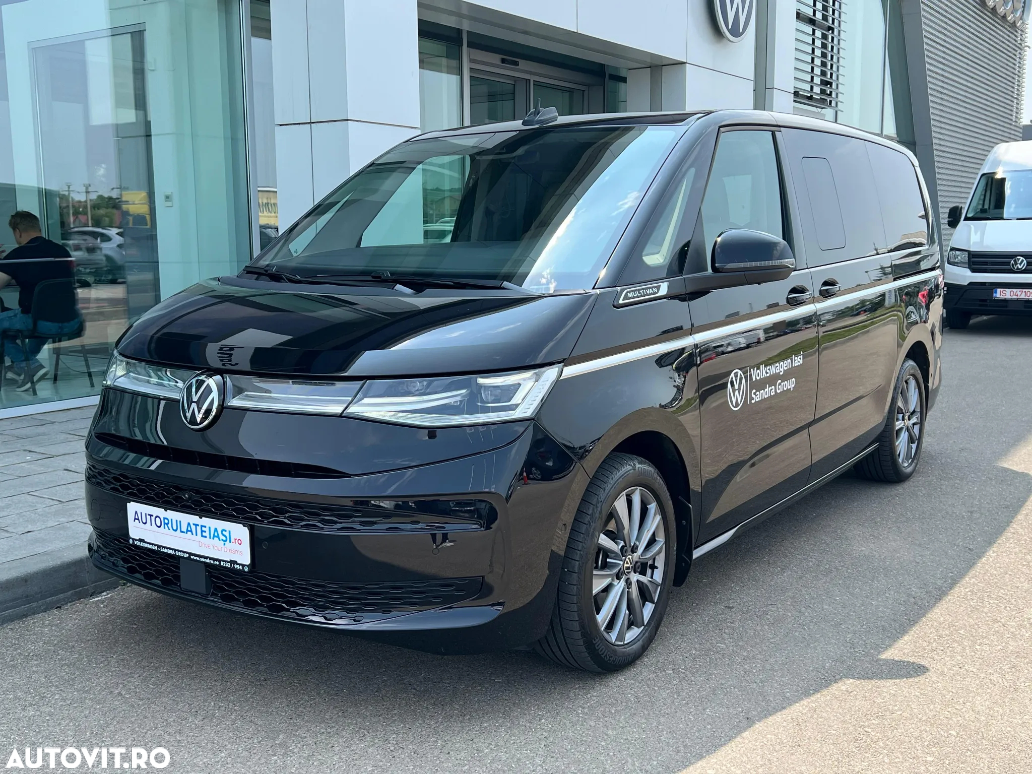Volkswagen Multivan L 2.0 TSI DSG 150KW Style - 6