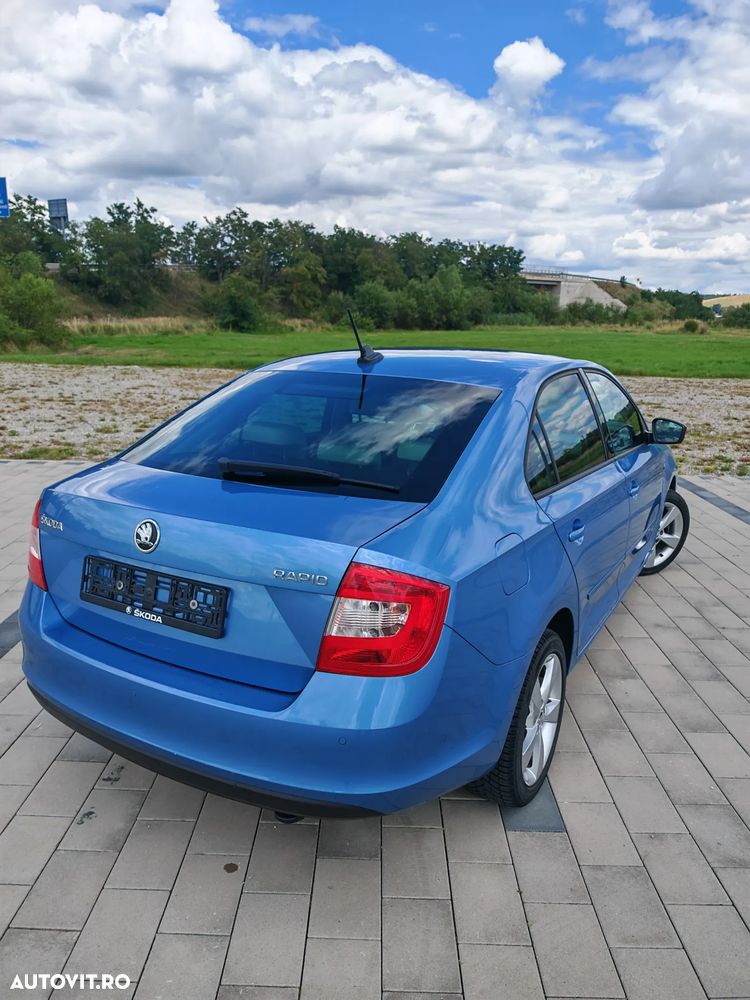 Skoda RAPID 1.2 TSI Elegance - 4