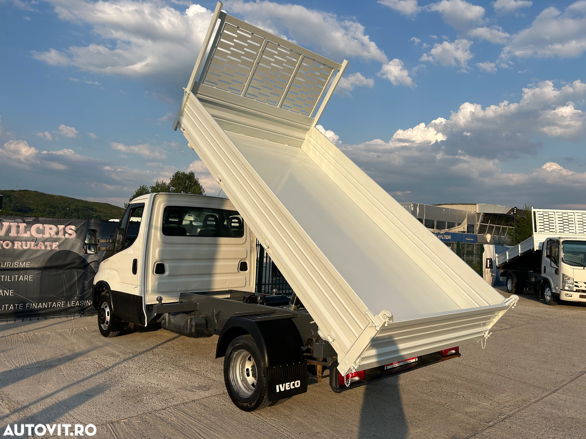 Iveco Daily 3.0 D BASCULABIL AXA DUBLA SPATE - 7