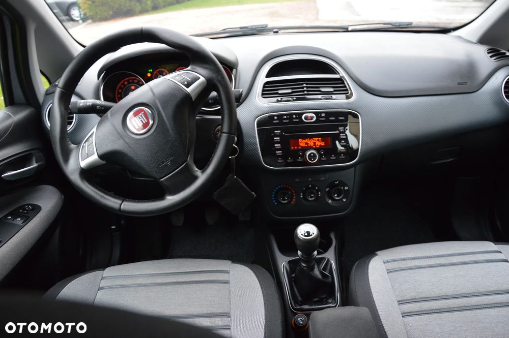 Fiat Punto Evo - 25