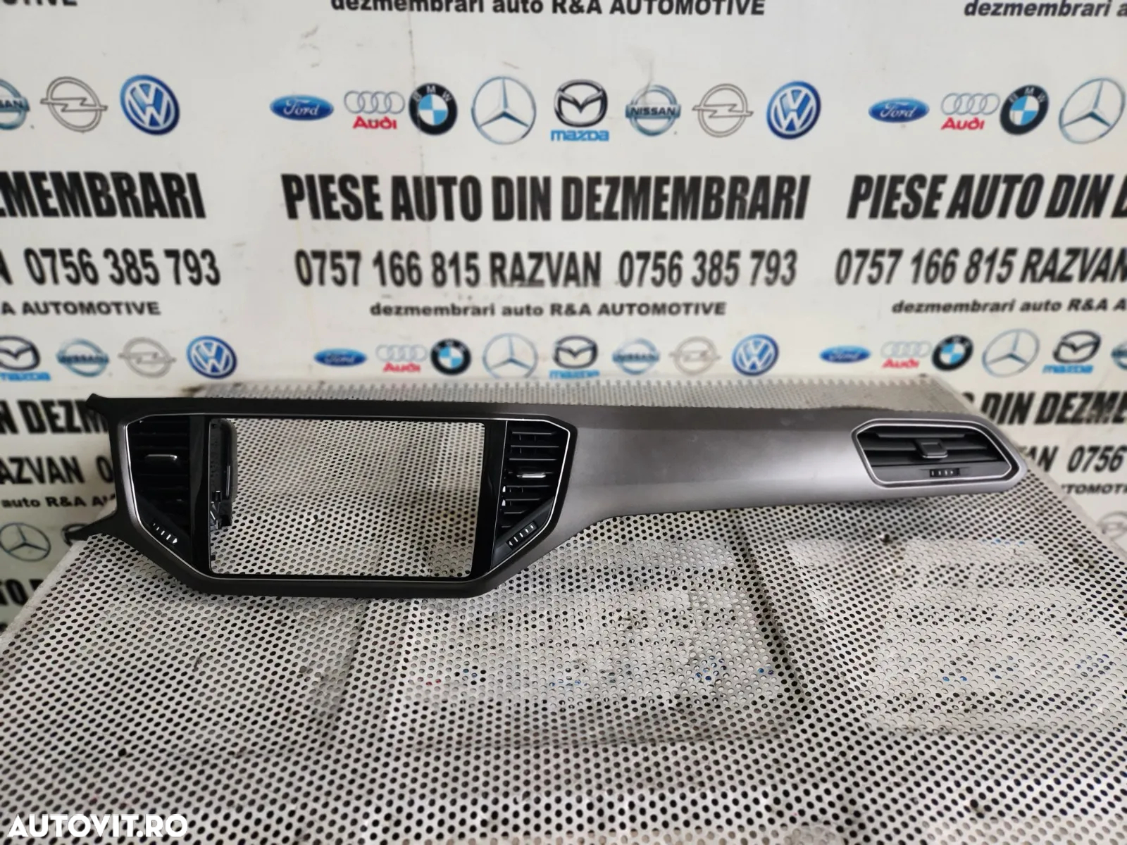Ornament Trim bord Vw T-Roc Grile Grila Ventilatie Bord Vw T-Roc Dezmembrez Vw T-Roc - Dezmembrari - 2