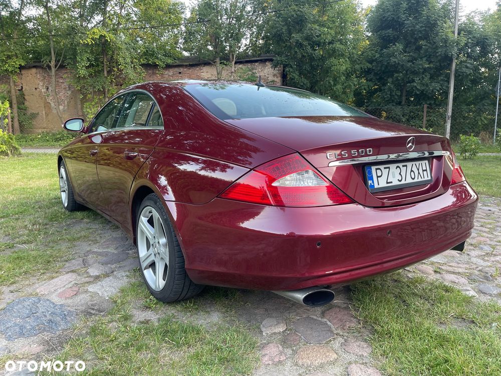 Mercedes-Benz CLS 500 - 4