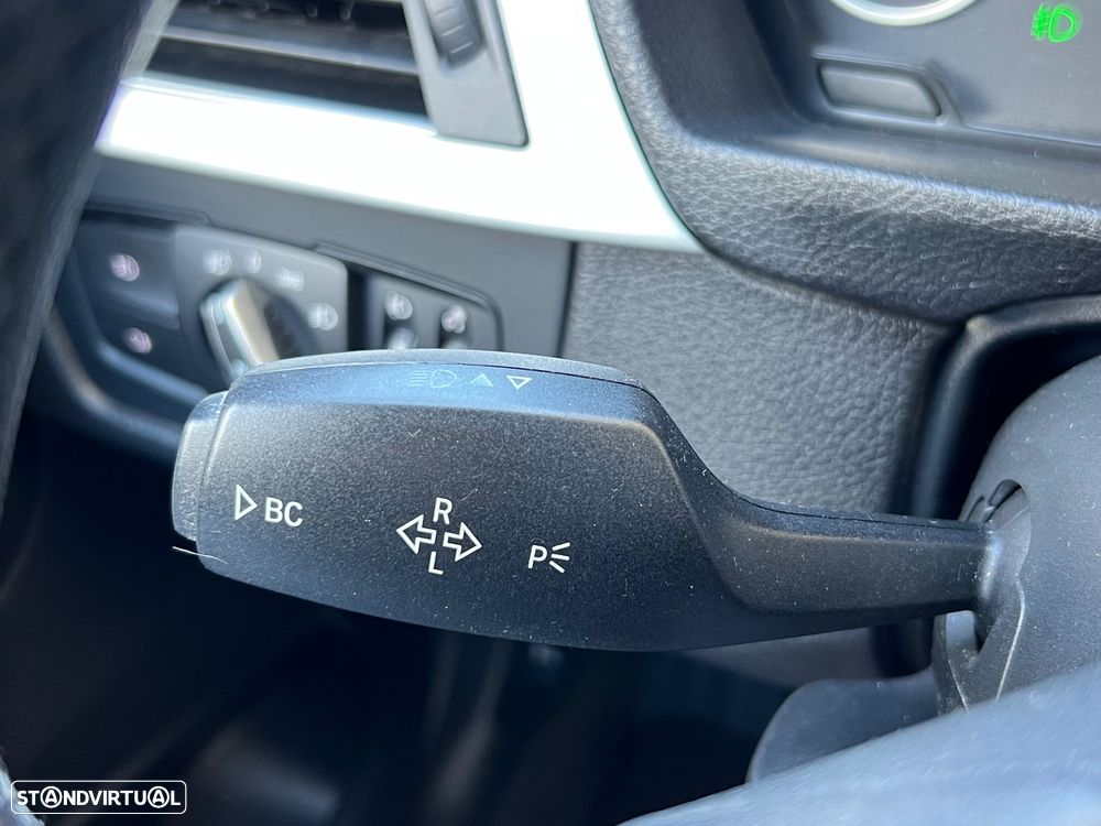 BMW 318 d Line Modern - 38