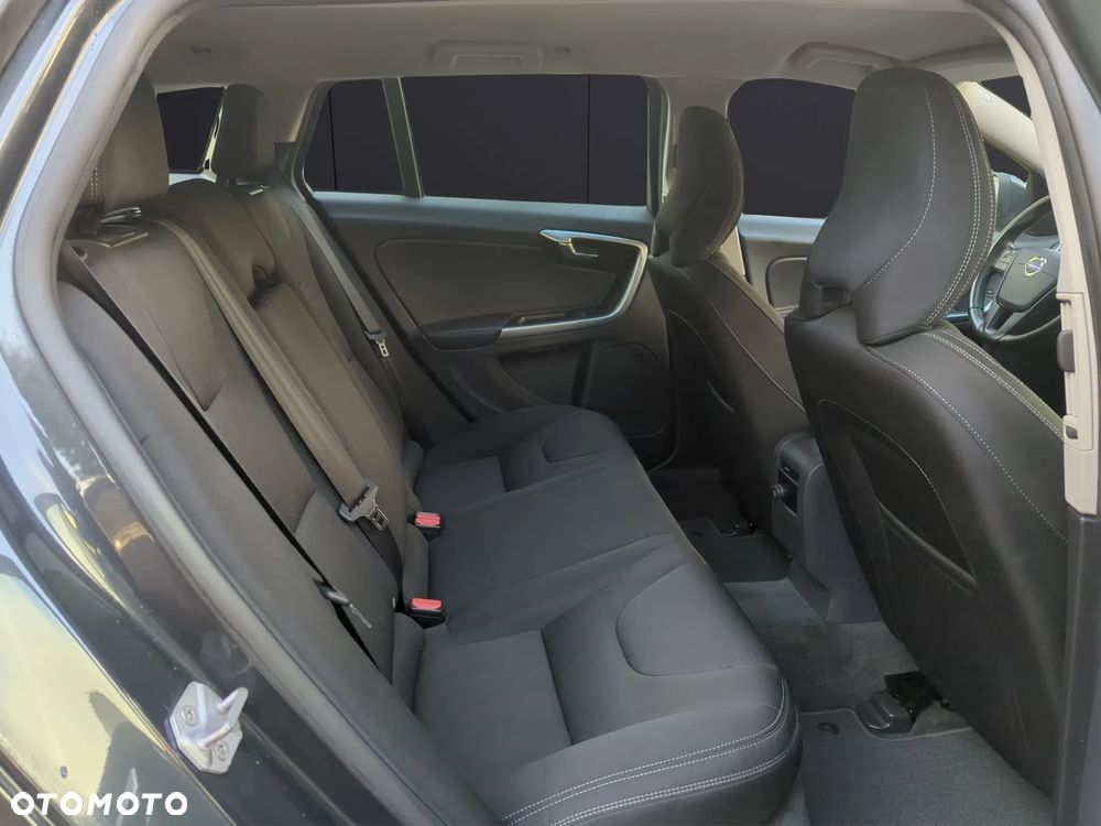 Volvo V60 D2 Drive-E Summum - 17