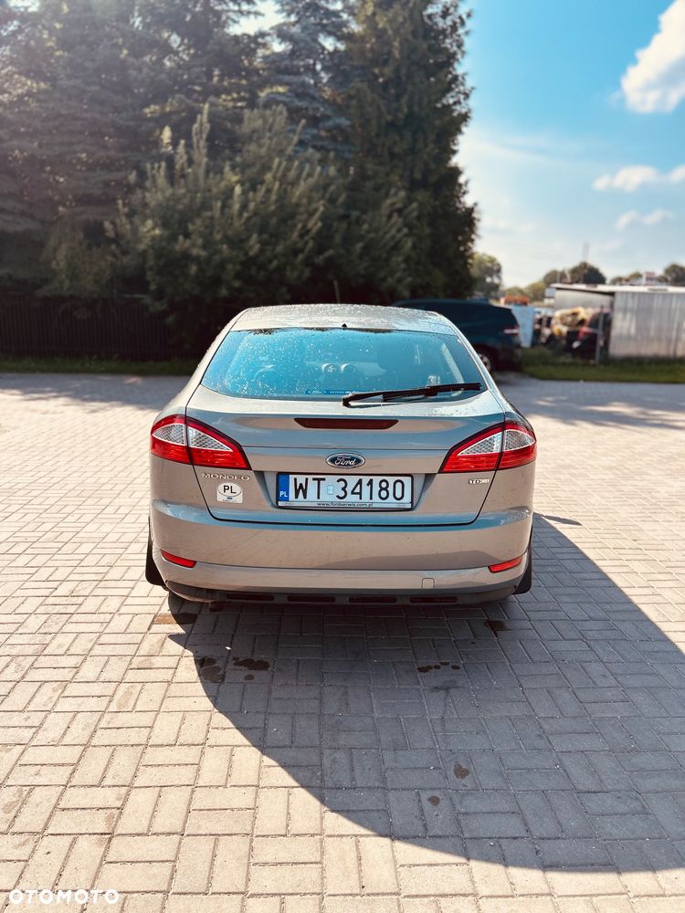 Ford Mondeo 1.8 TDCi Ambiente - 4
