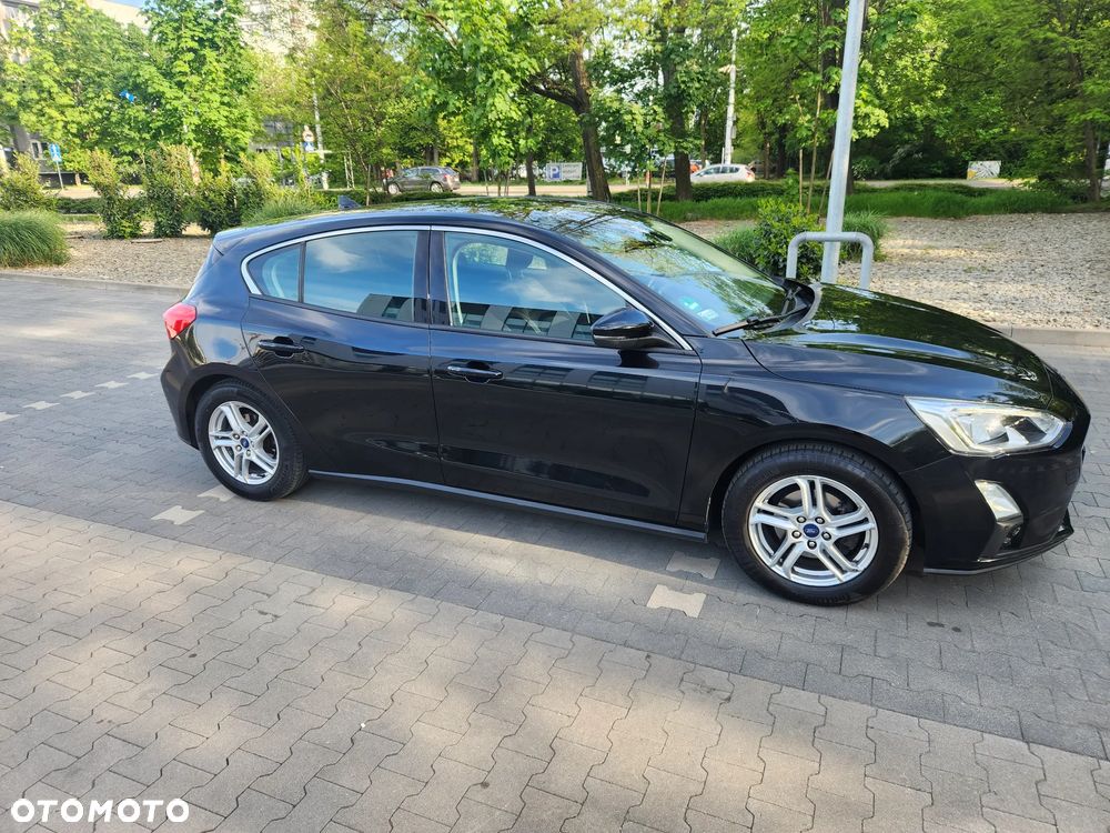 Ford Focus 1.0 EcoBoost Trend Edition Business - 3