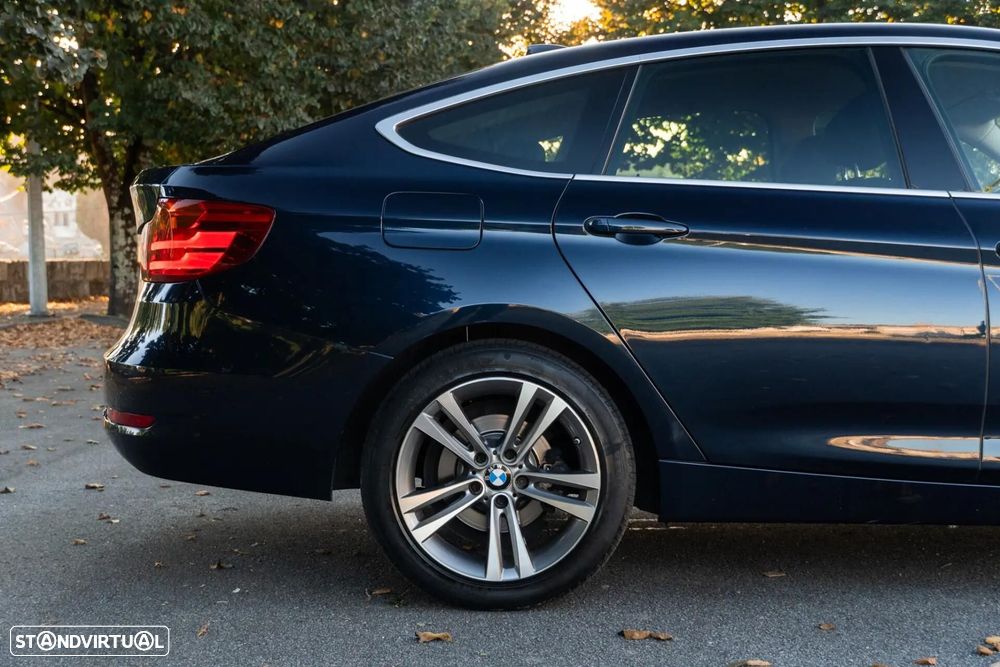 BMW 318 Gran Turismo d Auto Line Sport - 33