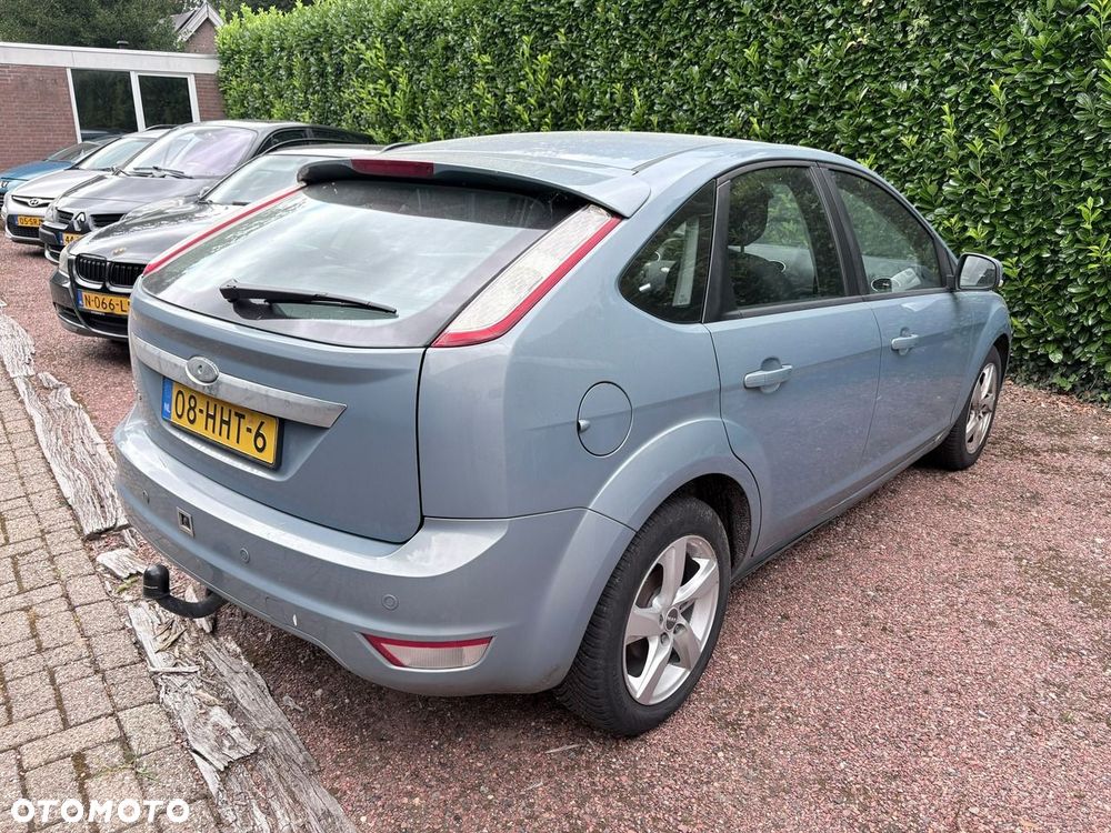Ford Focus - 2