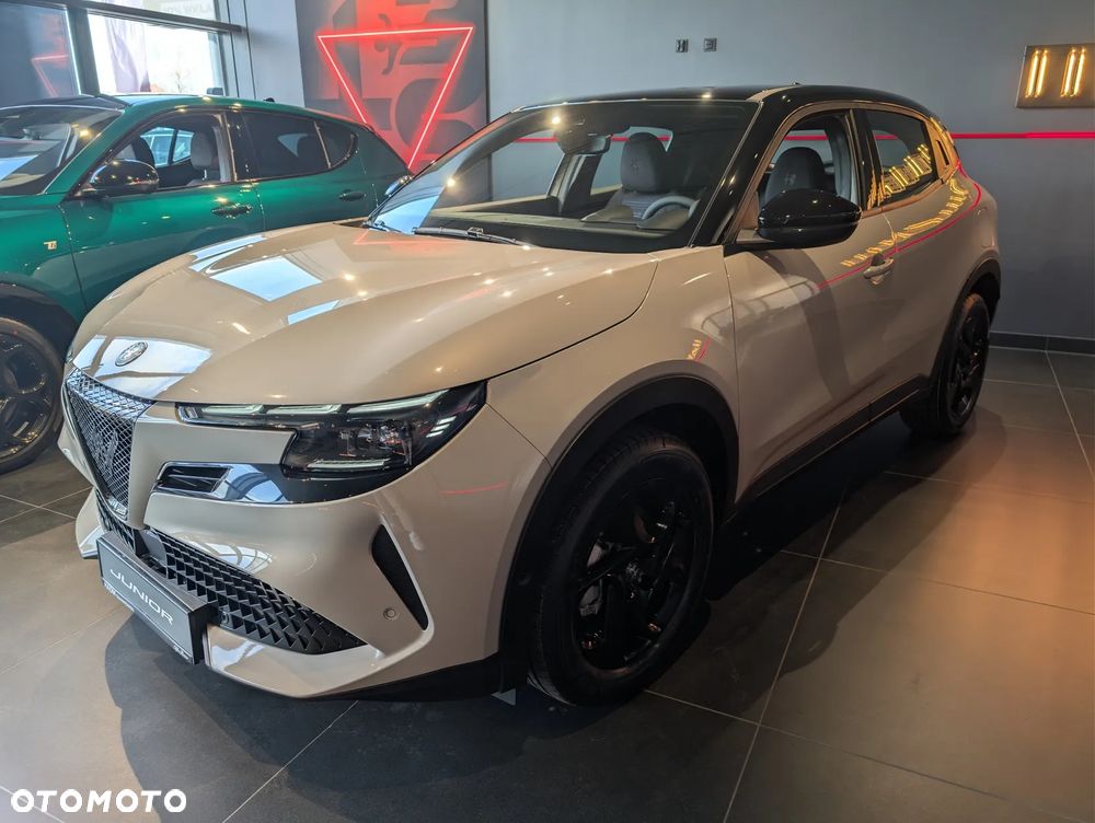 Alfa Romeo Junior 1.2 mHEV Ibrida eDCT - 3