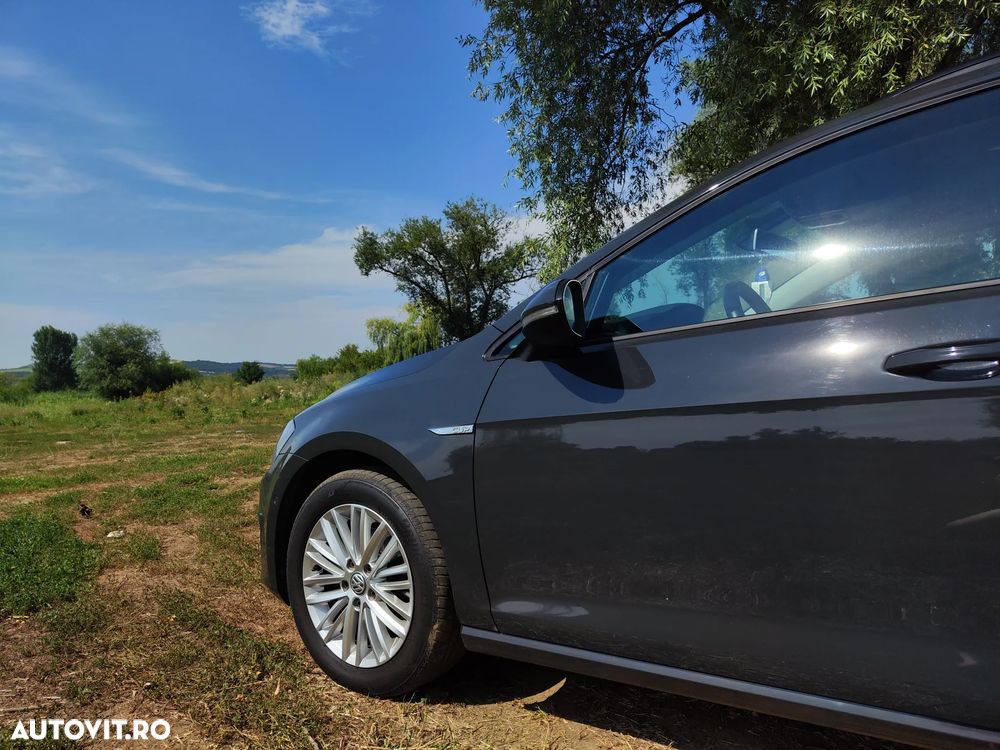 Volkswagen Golf 1.6 TDI DPF DSG Comfortline - 4