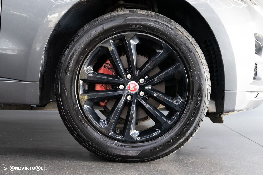 Jaguar F-Pace 20d Aut. R-Sport - 14
