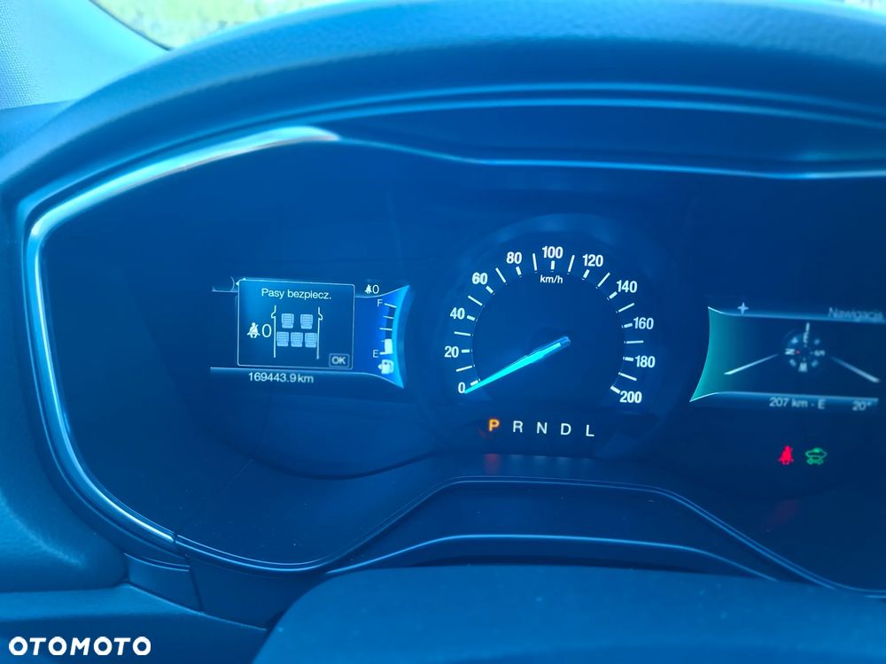 Ford Mondeo - 27