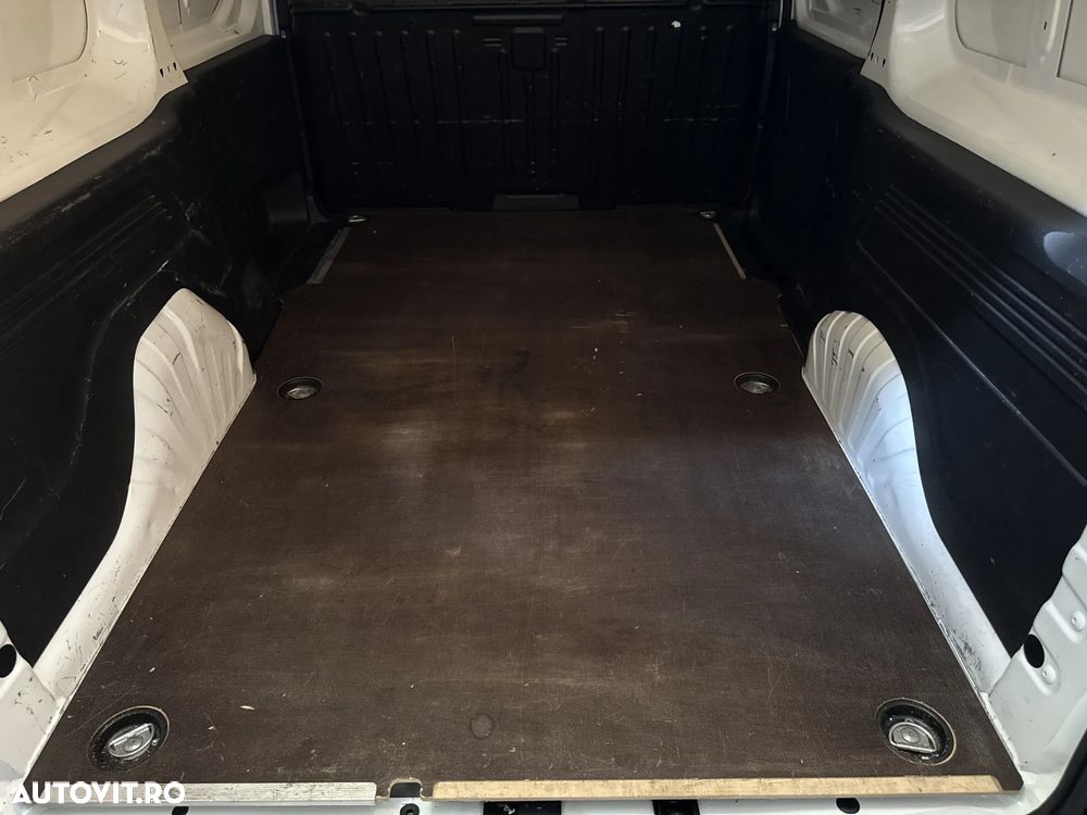 Opel Combo - 17