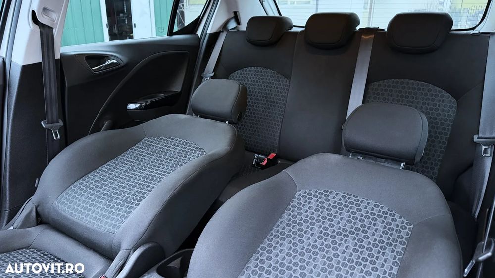 Opel Corsa 1.4 ECOTEC Aut. Cosmo - 14