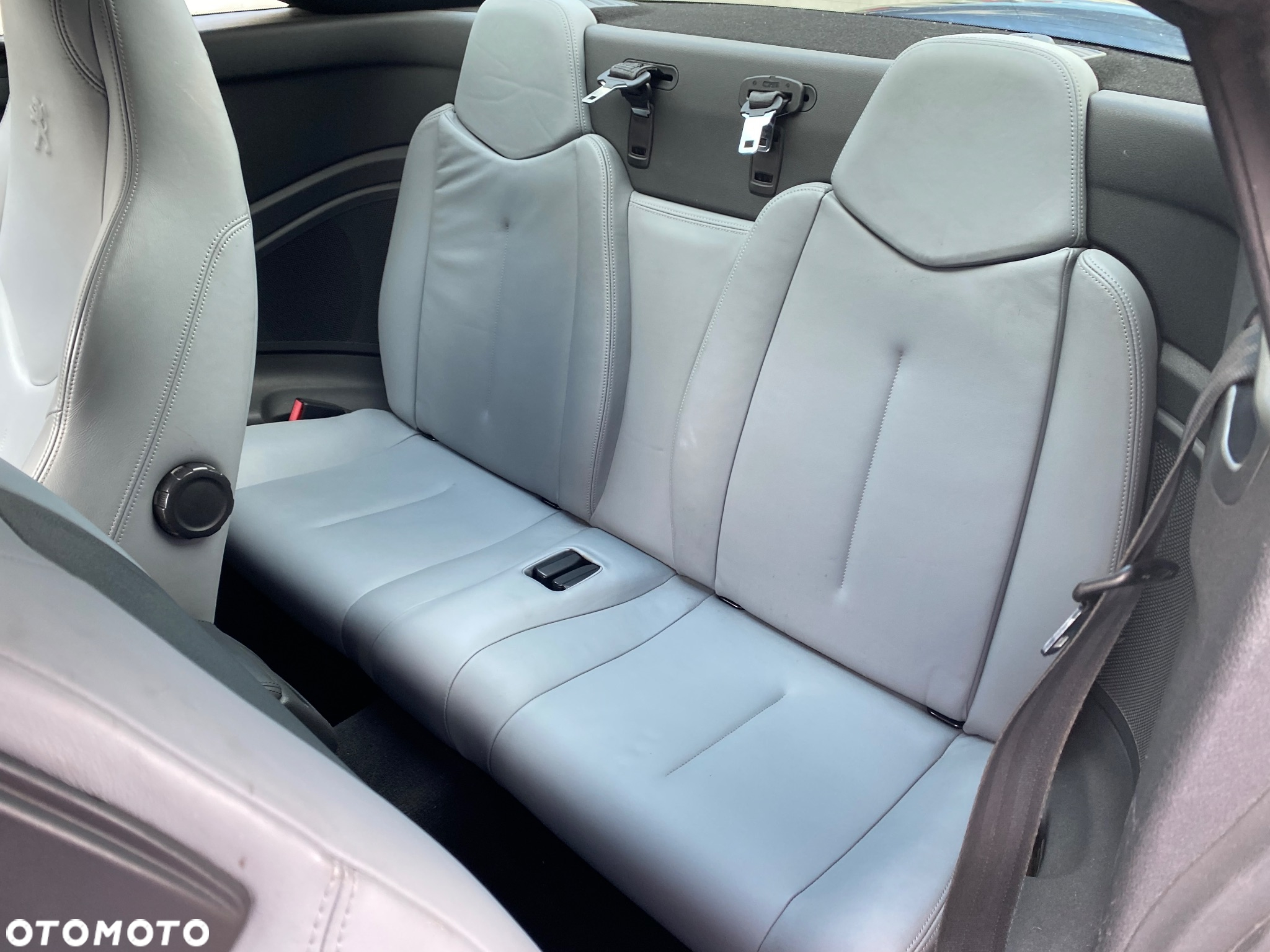 Peugeot RCZ 1.6 200 THP - 25
