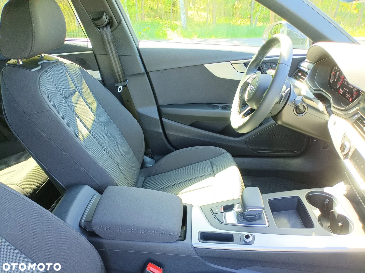 Audi A4 Avant 35 TDI S tronic advanced - 37
