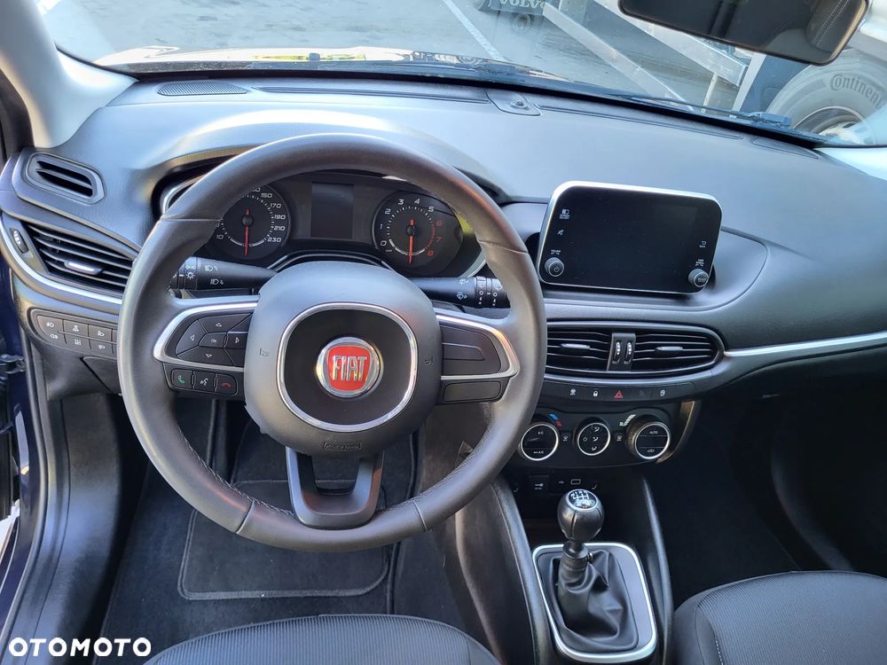 Fiat Tipo 1.4 T-Jet 16v Lounge EU6 - 18