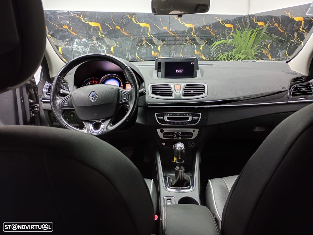 Renault Fluence 1.5 dCi Exclusive - 10