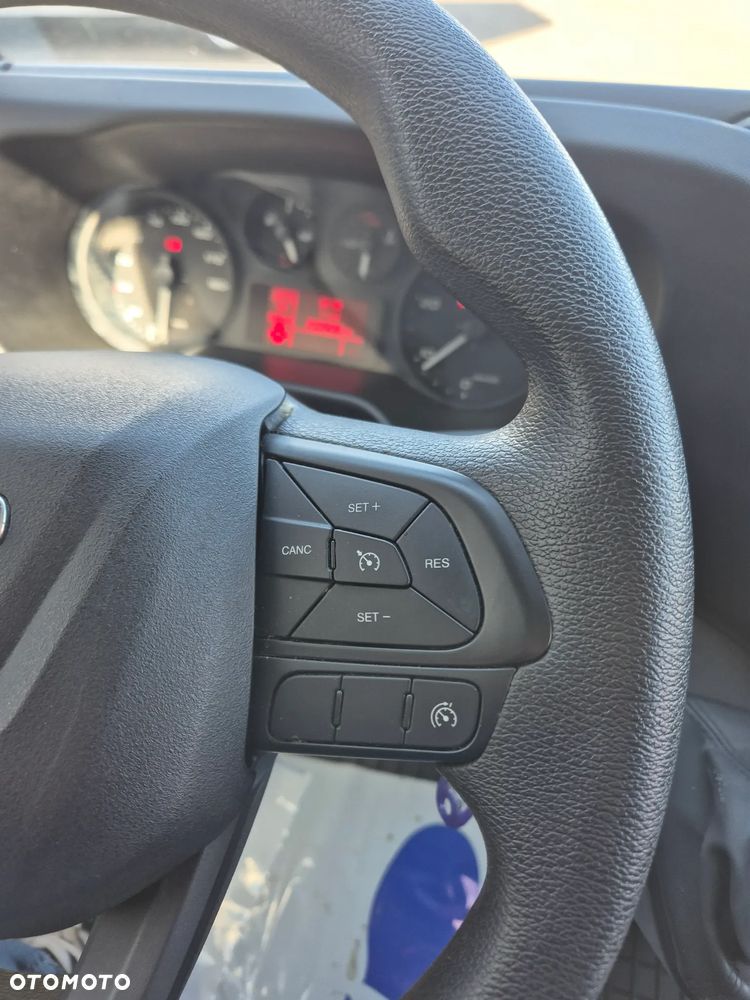 Iveco 35S16V (32727) - 15