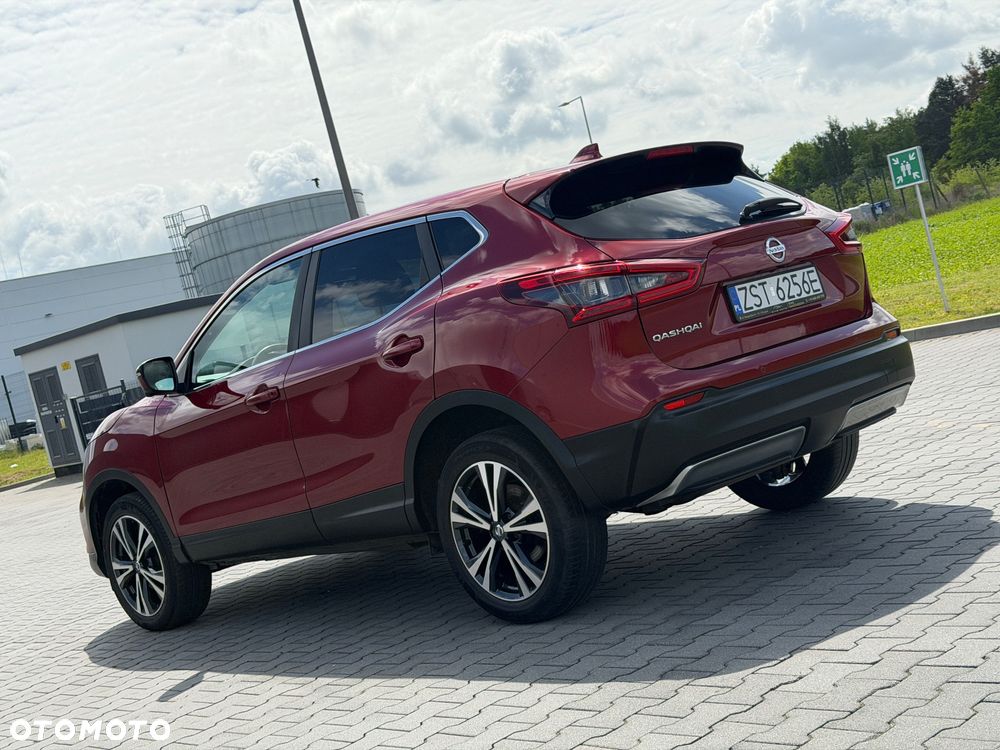 Nissan Qashqai 1.6 DIG-T N-Connecta - 6