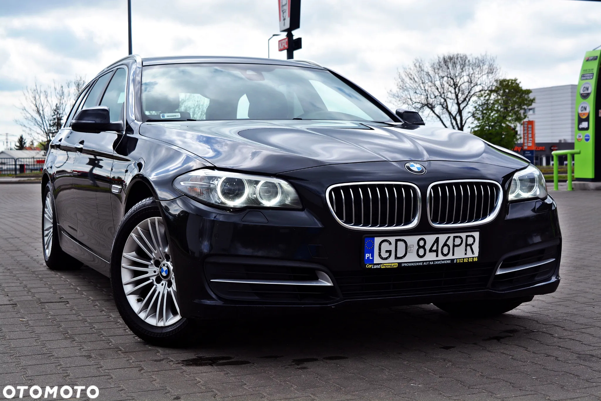 BMW Seria 5 525d xDrive Touring - 17