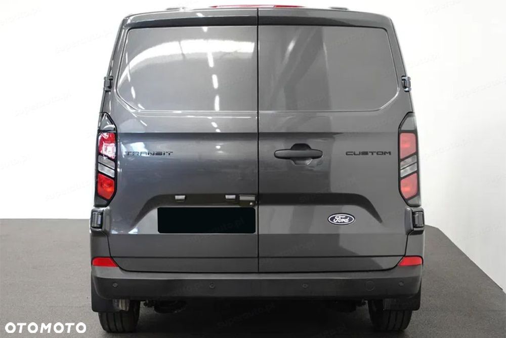 Ford Transit Custom 320 L2H1 Trend A8 2.0 136KM - 4