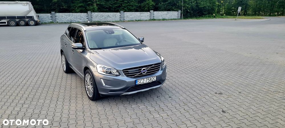 Volvo XC 60 T5 Drive-E Ocean Race - 7