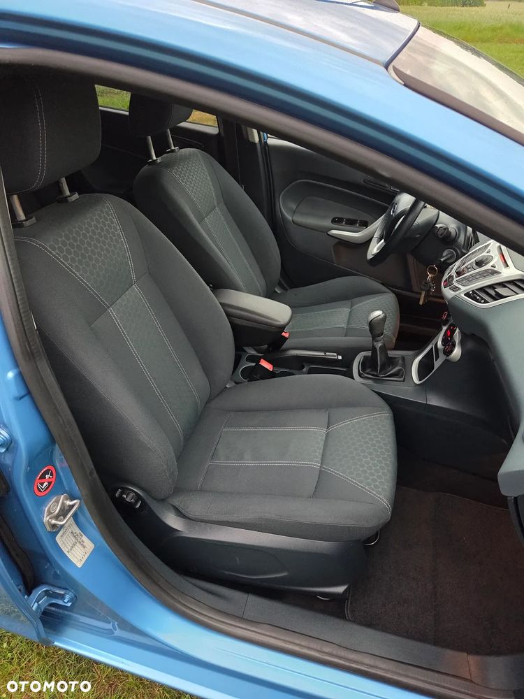 Ford Fiesta 1.4 Titanium - 19