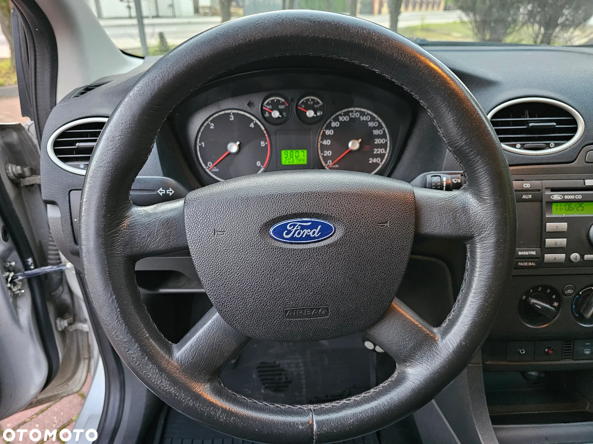 Ford Focus - 35