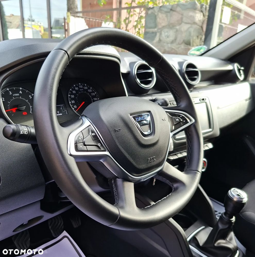Dacia Duster 1.6 SCe Connected by Orange - 26