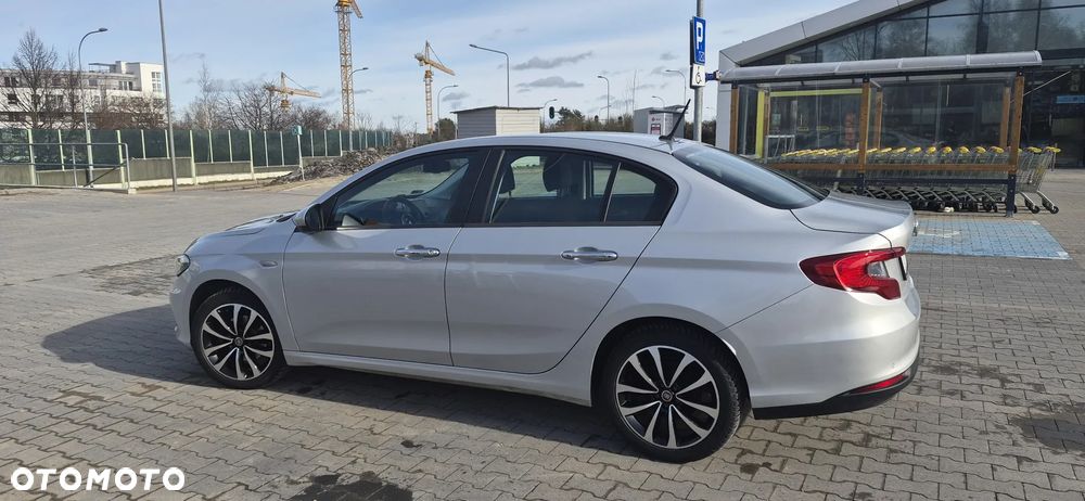 Fiat Tipo 1.4 16v Lounge - 2