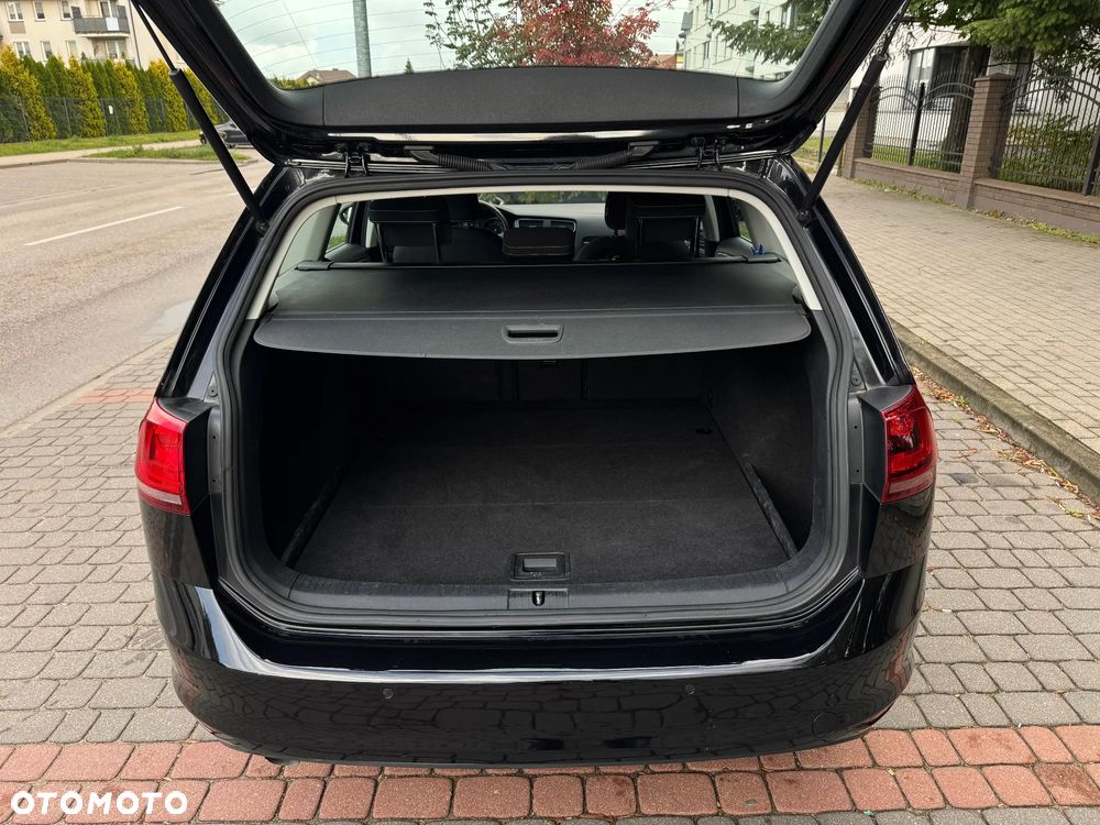 Volkswagen Golf VII 1.6 TDI BMT Highline - 16